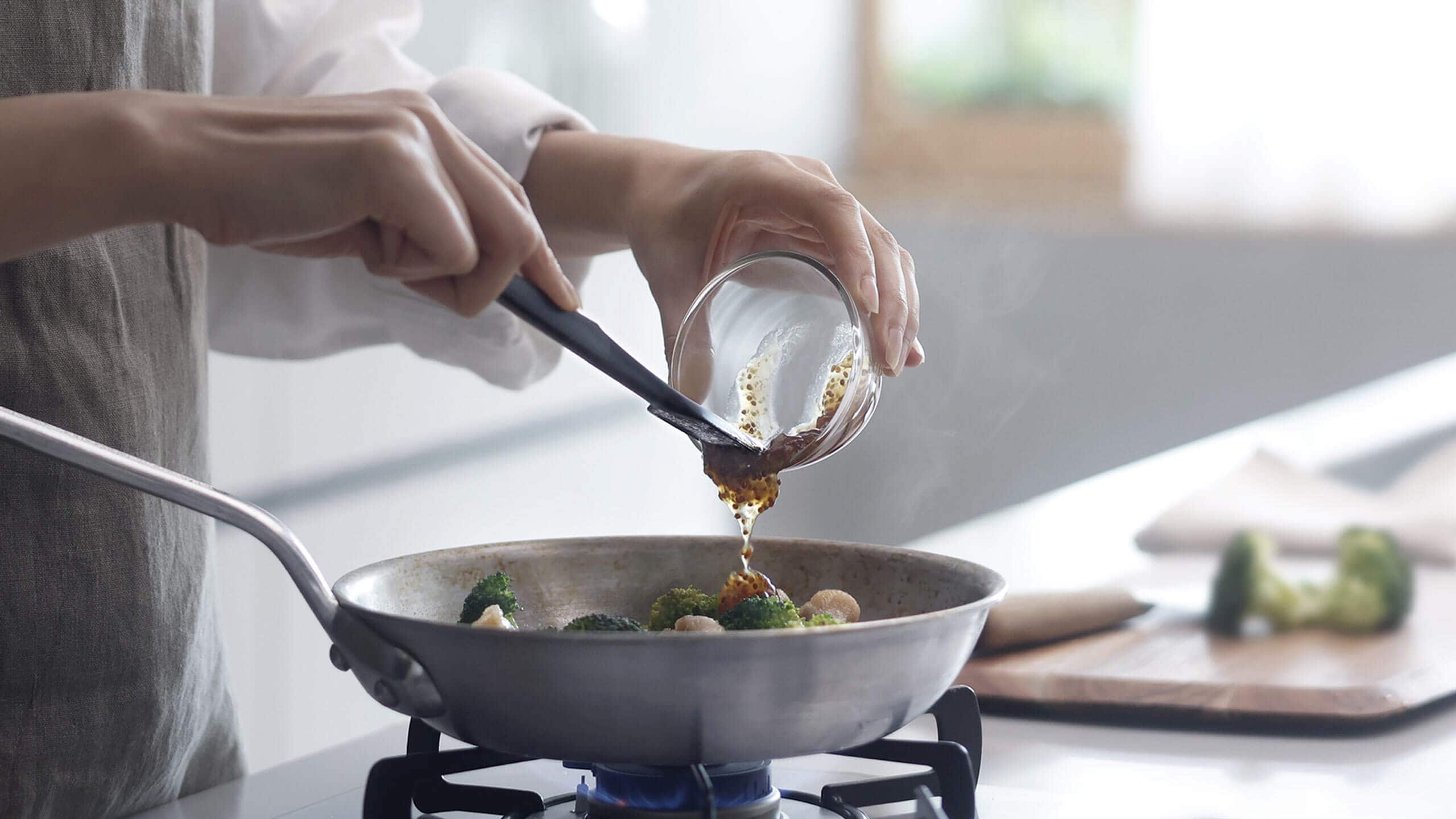調理もできるスパチュラスプーン