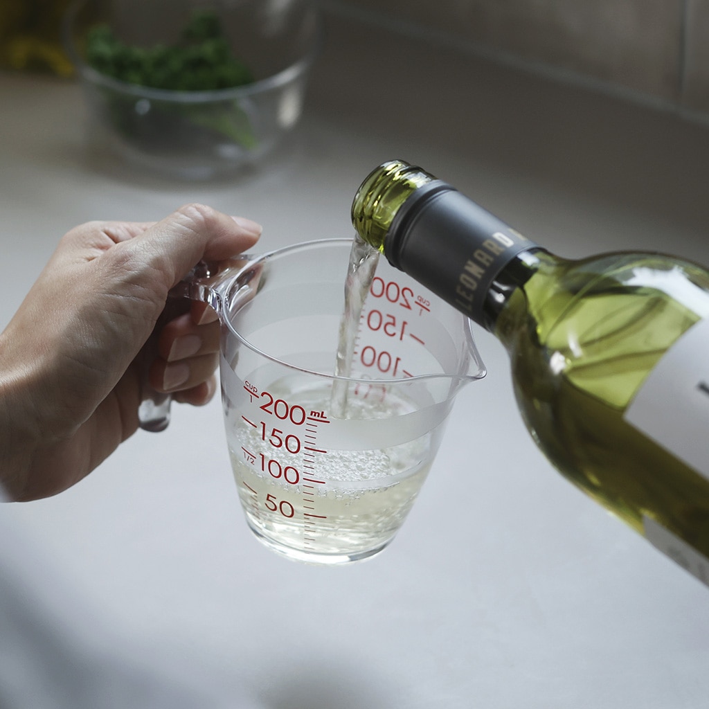 目盛りが見やすい計量カップ クリア 200mL