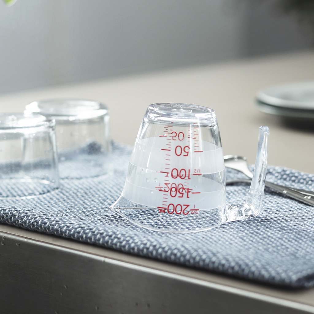 目盛りが見やすい計量カップ クリア 200mL