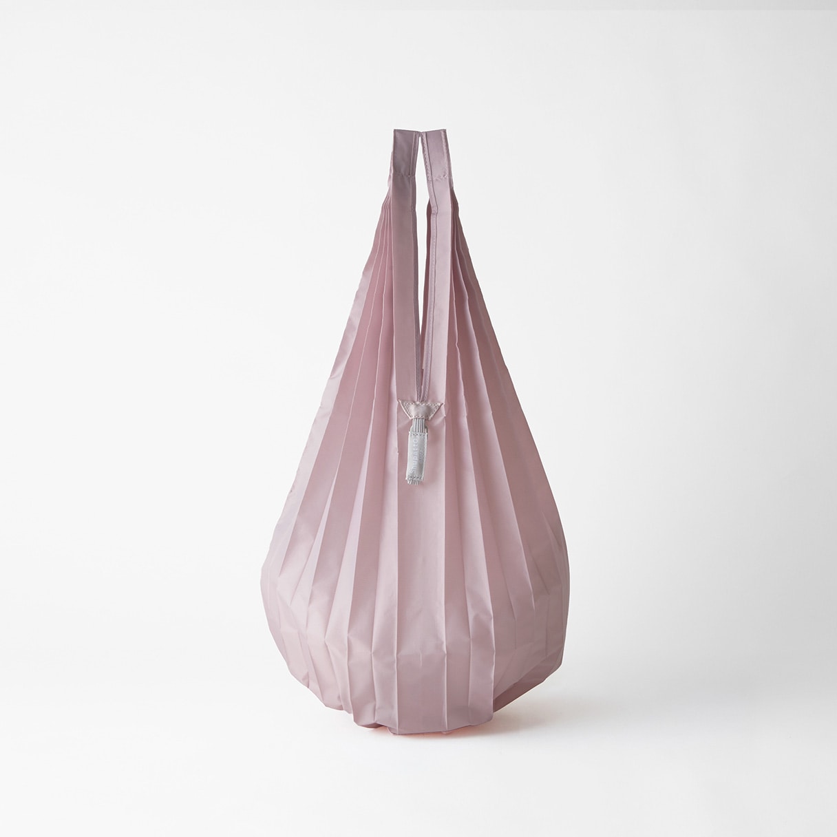 [ギフト]Shupatto ミニマルバッグ Drop 12L ヌードピンク